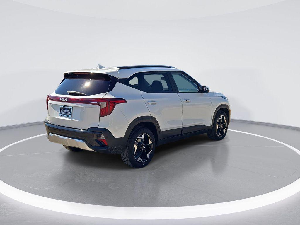 used 2025 Kia Seltos car, priced at $23,012