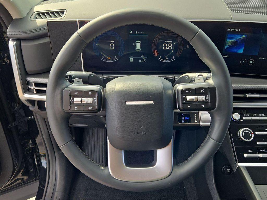 used 2025 Hyundai Santa Fe car, priced at $29,923