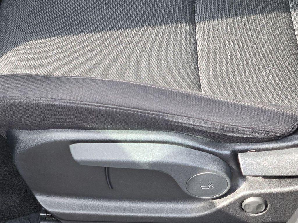 used 2025 Hyundai Santa Fe car, priced at $29,923