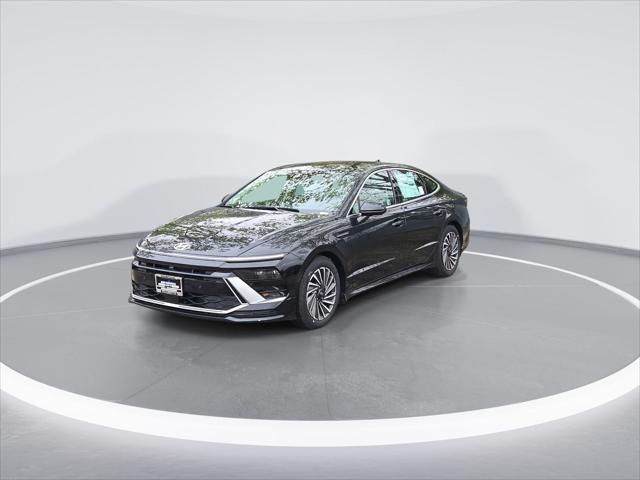 new 2025 Hyundai Sonata Hybrid car, priced at $37,889
