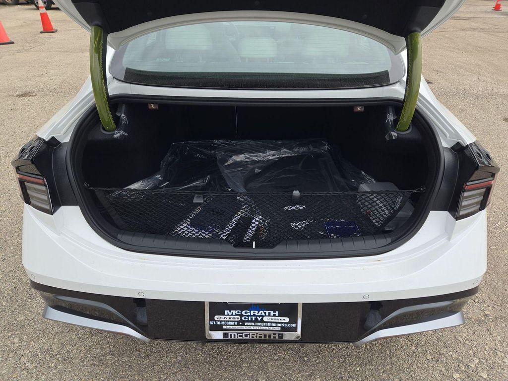 new 2025 Hyundai Sonata Hybrid car, priced at $34,782