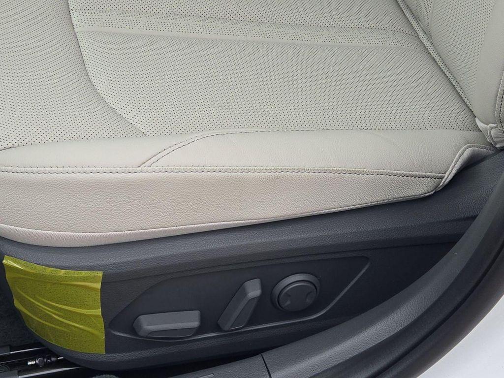 new 2025 Hyundai Sonata Hybrid car, priced at $34,782