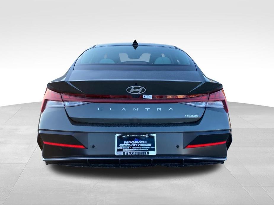 new 2024 Hyundai Elantra car, priced at $28,116