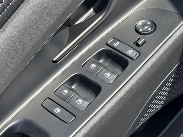new 2025 Hyundai Elantra car, priced at $23,251
