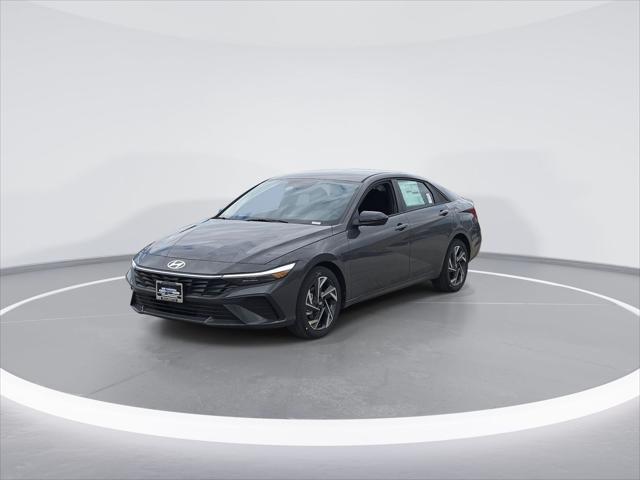 new 2025 Hyundai Elantra car, priced at $23,214