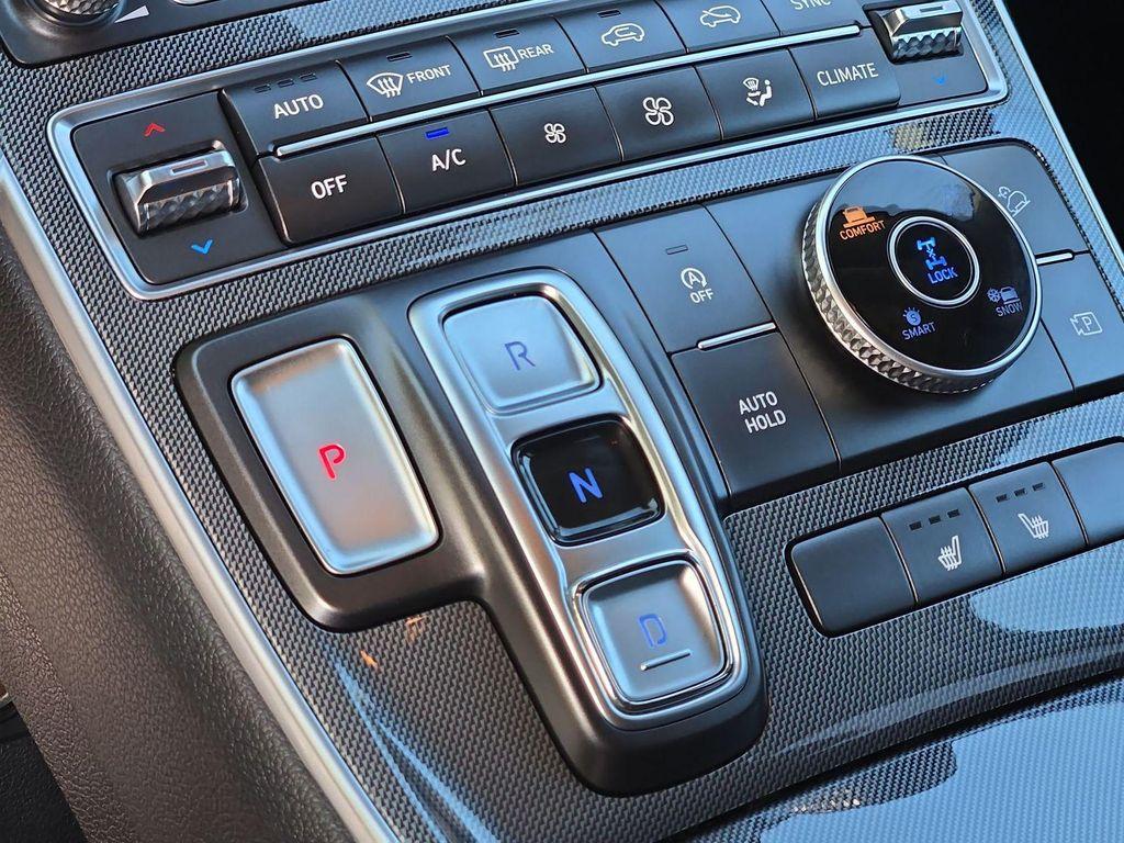 used 2023 Hyundai Santa Fe car, priced at $25,997