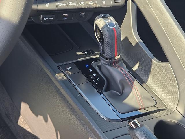 new 2025 Hyundai Elantra car, priced at $28,654