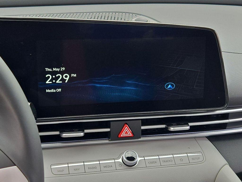 new 2025 Hyundai Elantra car, priced at $27,164