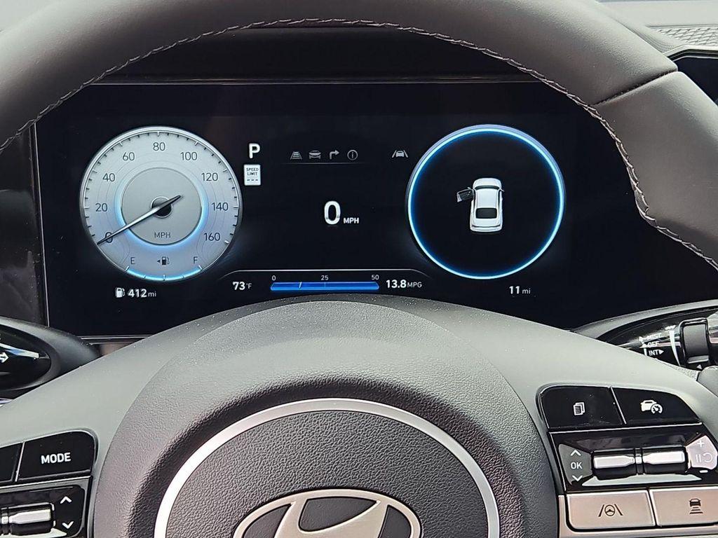 new 2025 Hyundai Elantra car, priced at $27,164
