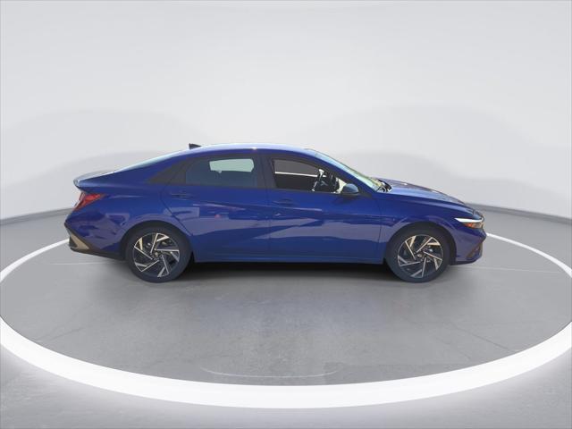 new 2025 Hyundai Elantra car, priced at $23,214