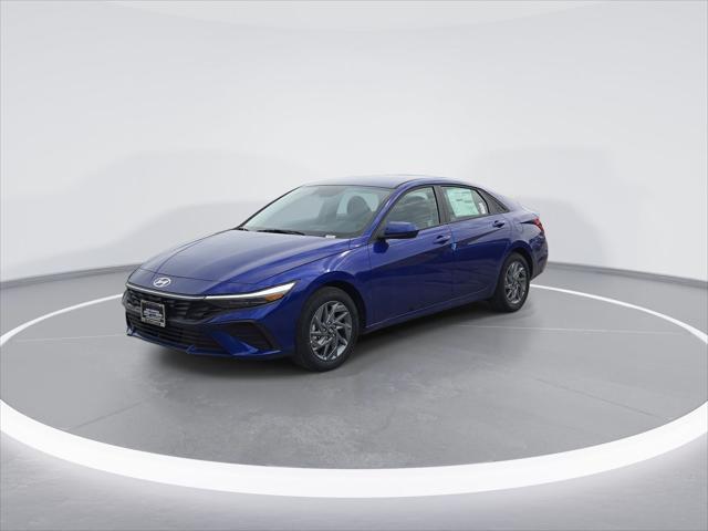 new 2025 Hyundai ELANTRA HEV car, priced at $25,420