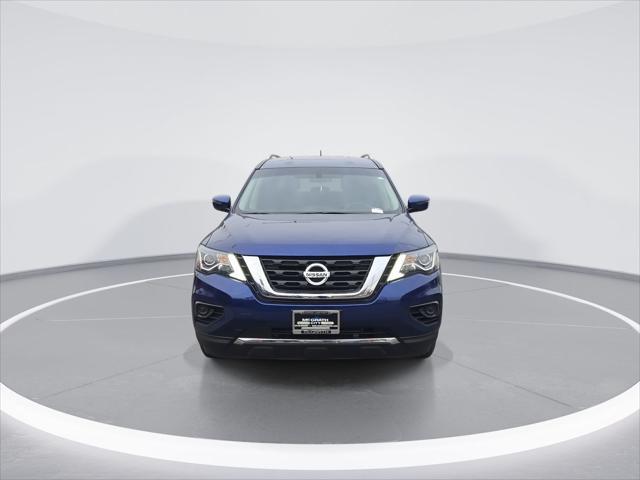 used 2018 Nissan Pathfinder car, priced at $14,000