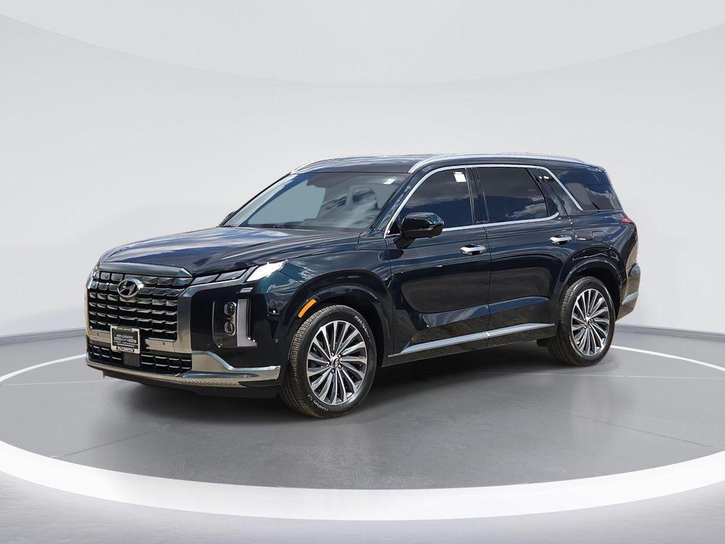 used 2024 Hyundai Palisade car, priced at $43,844