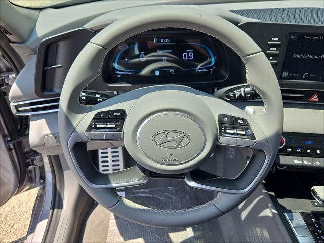 new 2025 Hyundai Elantra car, priced at $23,214