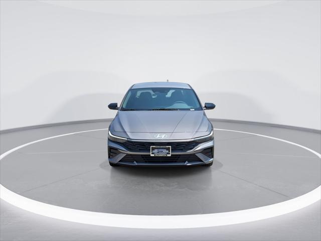 new 2025 Hyundai Elantra car, priced at $23,214