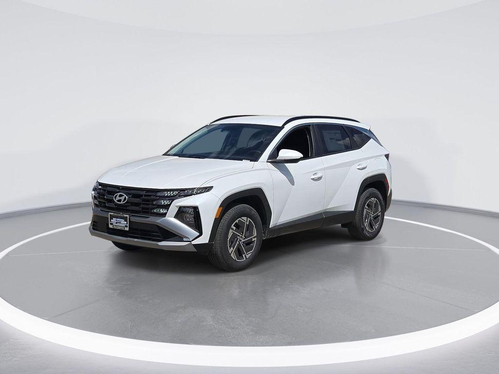 new 2025 Hyundai TUCSON Hybrid car, priced at $31,009