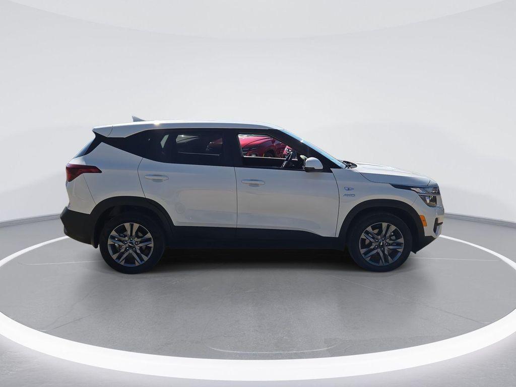 used 2023 Kia Seltos car, priced at $20,123