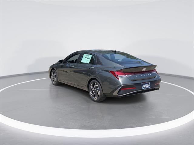 new 2025 Hyundai Elantra car, priced at $23,214