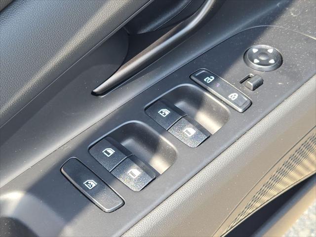 new 2025 Hyundai Elantra car, priced at $23,214