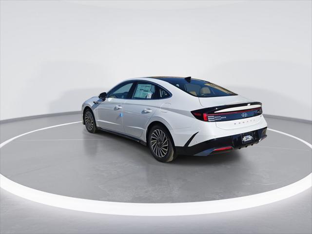 new 2025 Hyundai Sonata Hybrid car, priced at $39,625