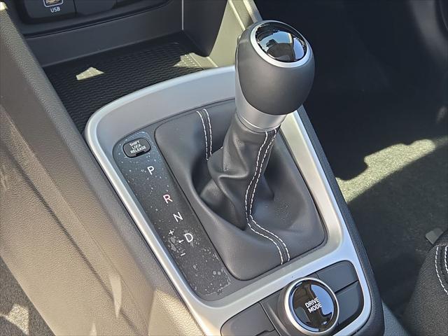 new 2025 Hyundai Venue car, priced at $22,968