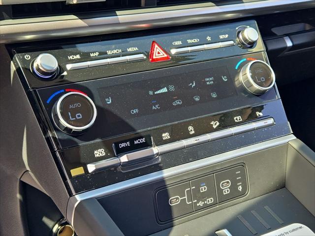 new 2025 Hyundai Santa Fe car, priced at $37,643