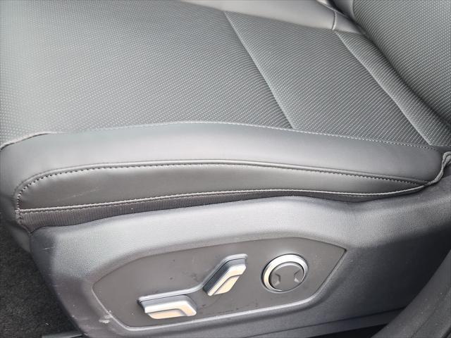 new 2025 Hyundai Santa Fe car, priced at $38,127