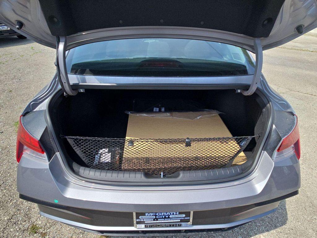 new 2025 Hyundai Elantra car, priced at $26,019