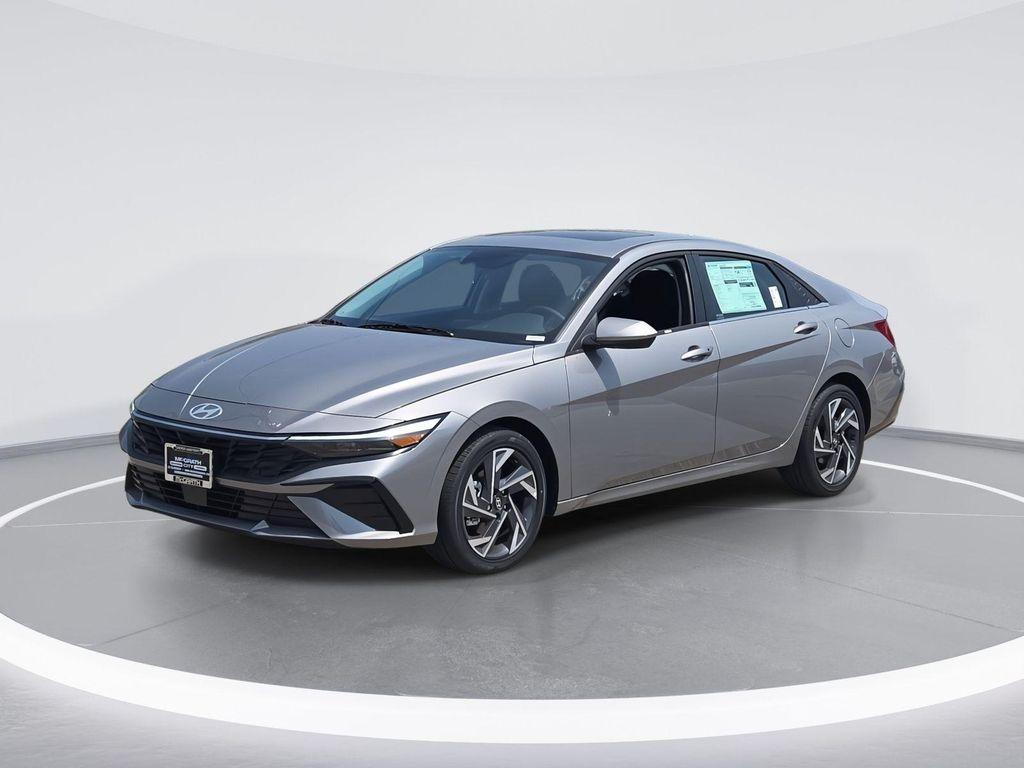 new 2025 Hyundai Elantra car, priced at $26,019