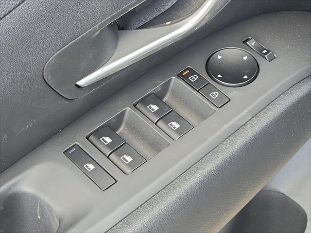 new 2025 Hyundai TUCSON Hybrid car, priced at $33,655