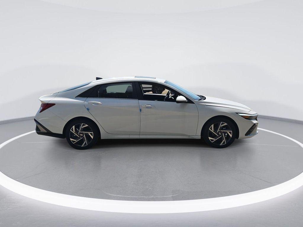 new 2025 Hyundai Elantra car, priced at $26,472