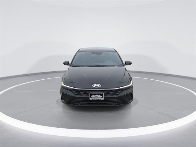 new 2025 Hyundai Elantra car, priced at $27,215