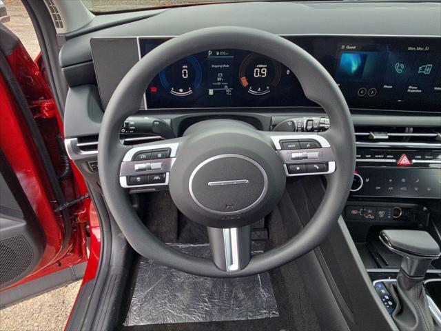 new 2025 Hyundai Tucson car, priced at $32,197