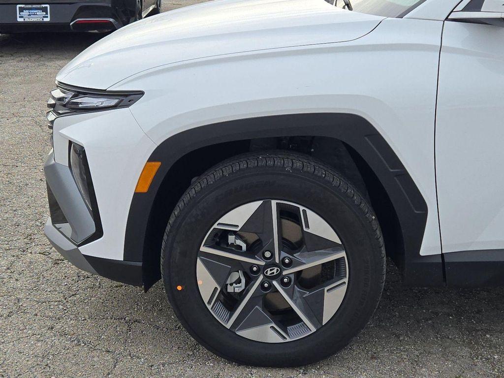 new 2025 Hyundai Tucson car, priced at $30,924