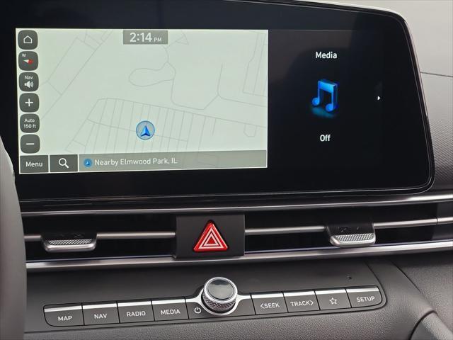 new 2025 Hyundai Elantra car, priced at $26,019