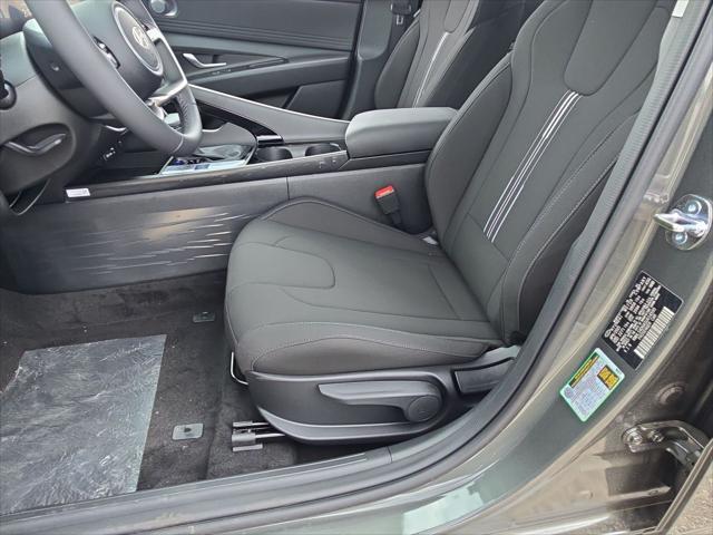 new 2025 Hyundai Elantra car, priced at $26,019