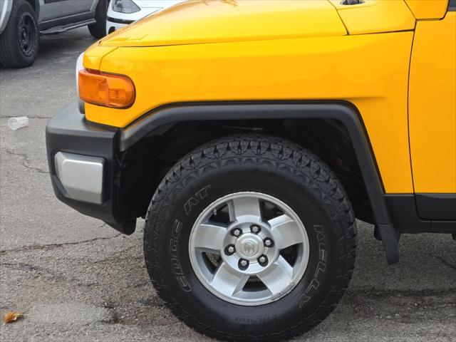 used 2008 Toyota FJ Cruiser car, priced at $13,900