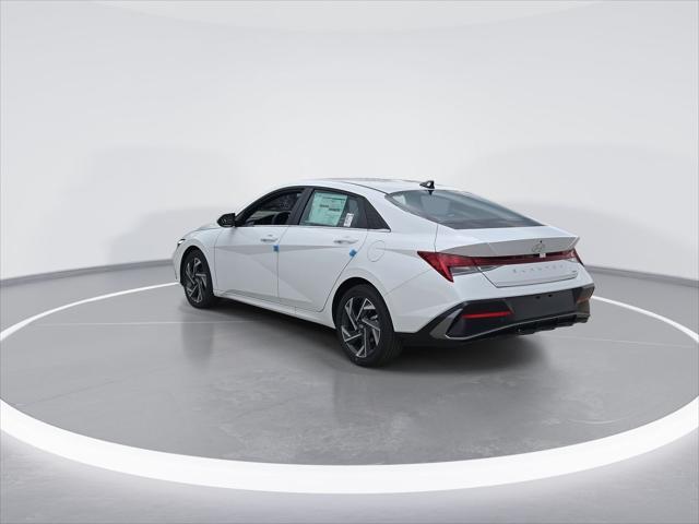 new 2025 Hyundai Elantra car, priced at $30,062