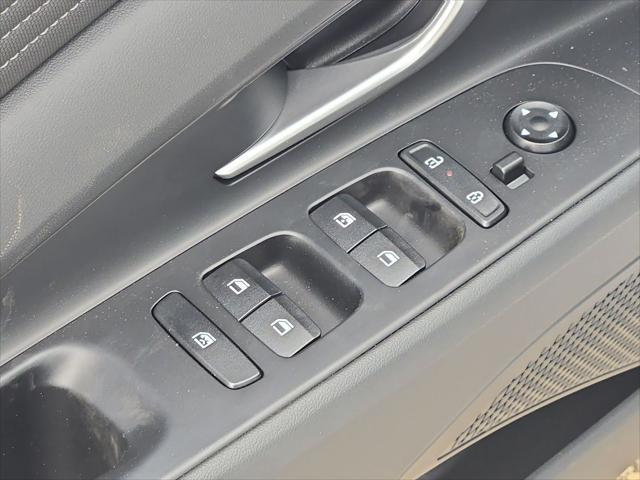new 2025 Hyundai Elantra car, priced at $30,062