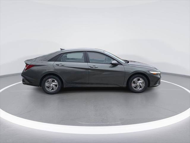 new 2025 Hyundai Elantra car, priced at $22,328