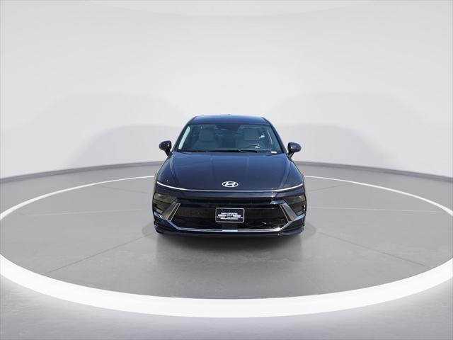 new 2025 Hyundai Sonata car, priced at $27,605