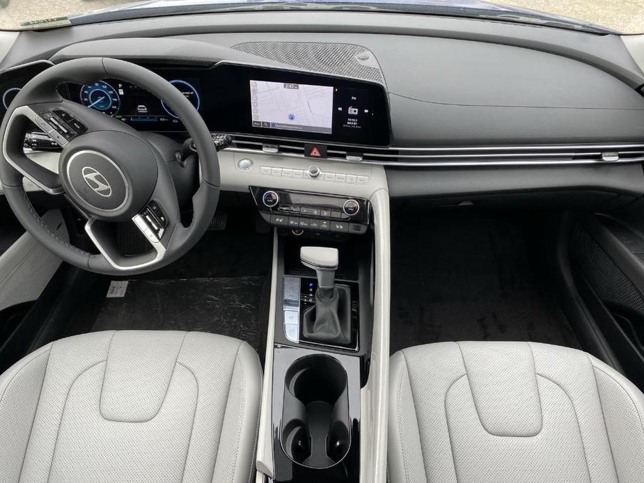 new 2024 Hyundai Elantra HEV car, priced at $29,645