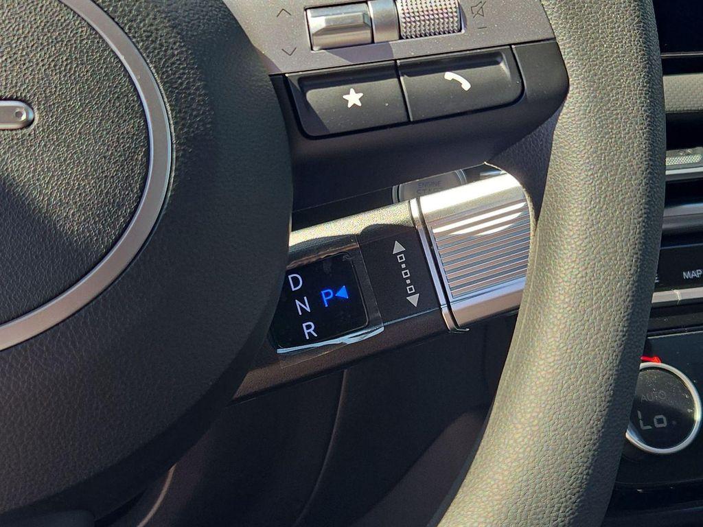new 2025 Hyundai TUCSON Hybrid car, priced at $29,679