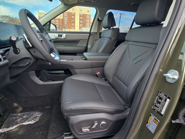 new 2025 Hyundai Santa Fe car, priced at $37,596