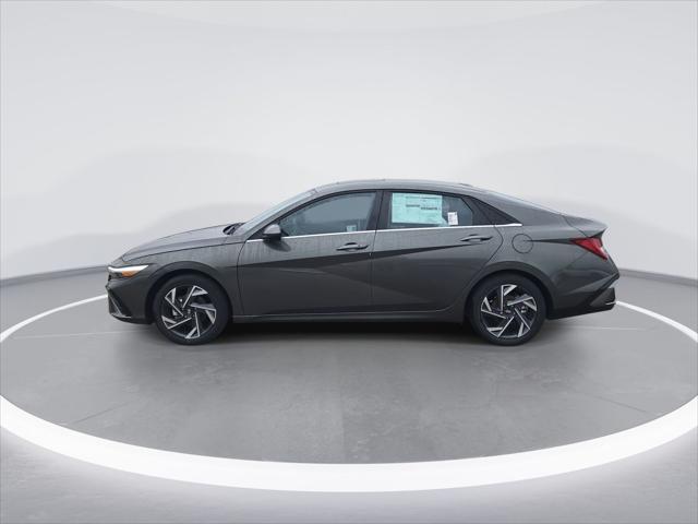 new 2024 Hyundai Elantra car, priced at $21,795