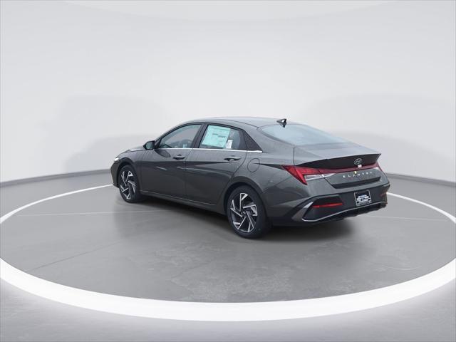 new 2024 Hyundai Elantra car, priced at $21,795