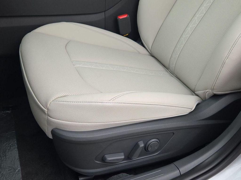 new 2025 Hyundai Sonata Hybrid car, priced at $34,023