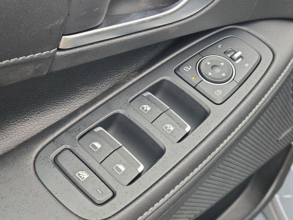 new 2025 Hyundai Sonata Hybrid car, priced at $34,322