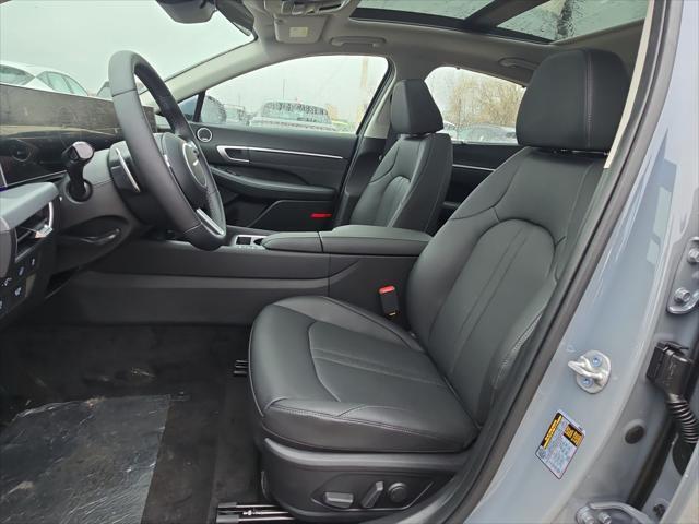 new 2025 Hyundai Sonata Hybrid car, priced at $37,840