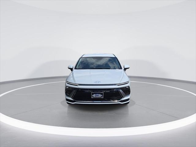 new 2025 Hyundai Sonata car, priced at $29,557